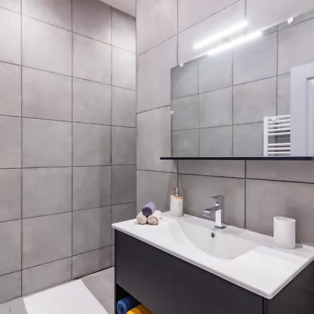 Spacieux En Plein Coeur De Apartment Beziers
