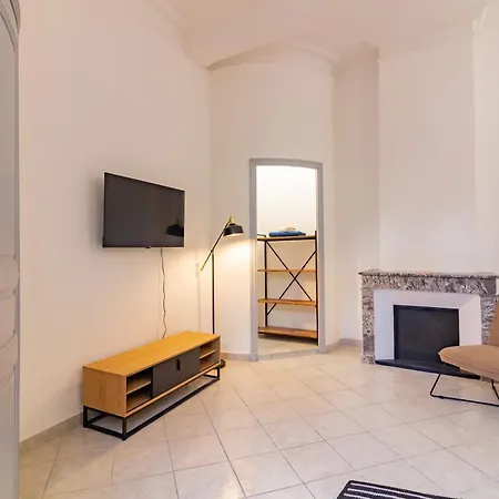 Apartment Spacieux En Plein Coeur De Beziers