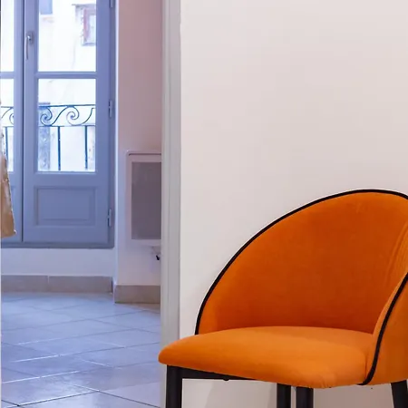 Apartment Spacieux En Plein Coeur De Beziers